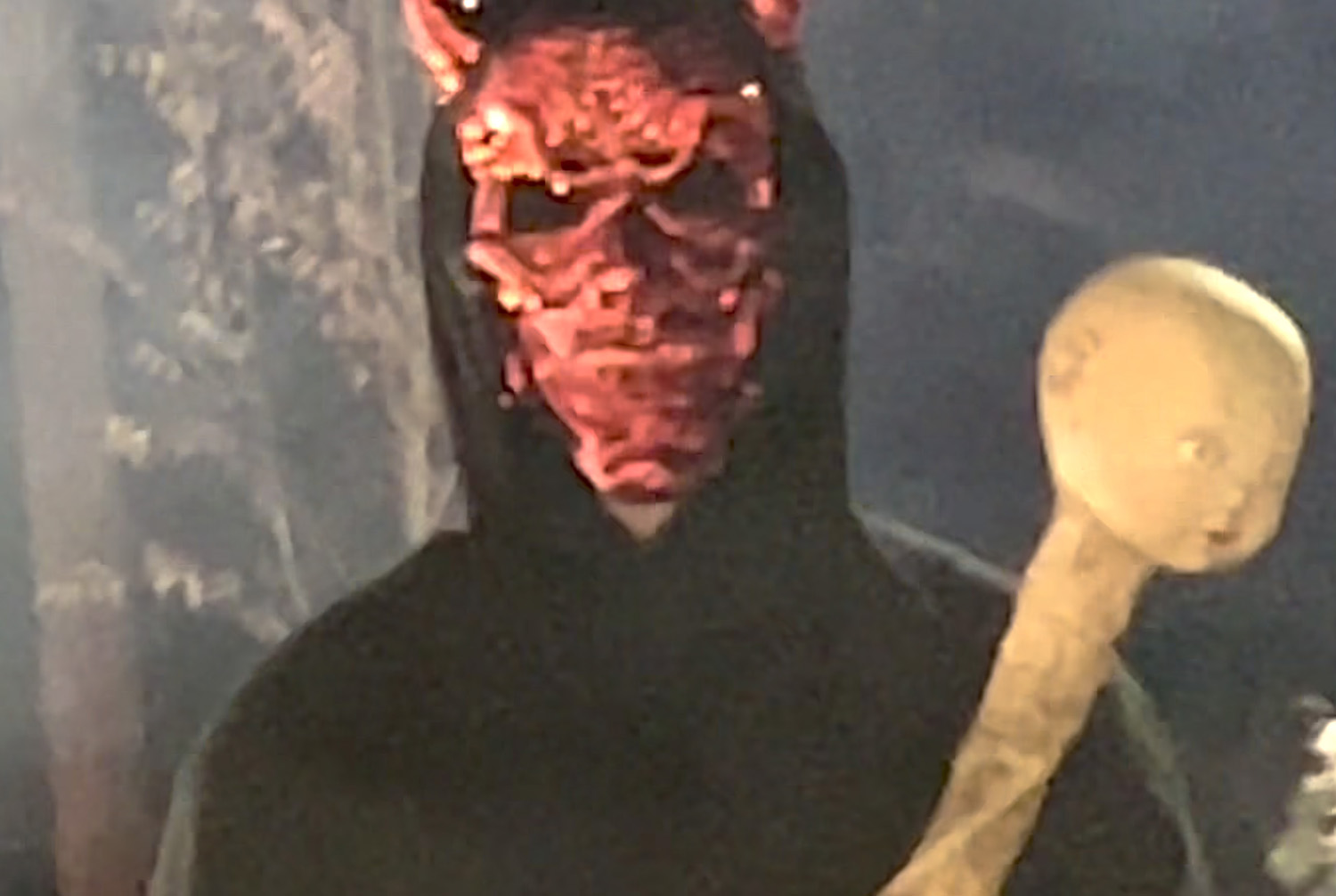 METAPHYSICAL RELATIVE CURLY