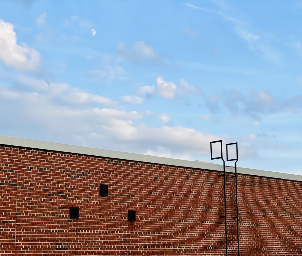 LUCIFERIAN COMFORTABLE