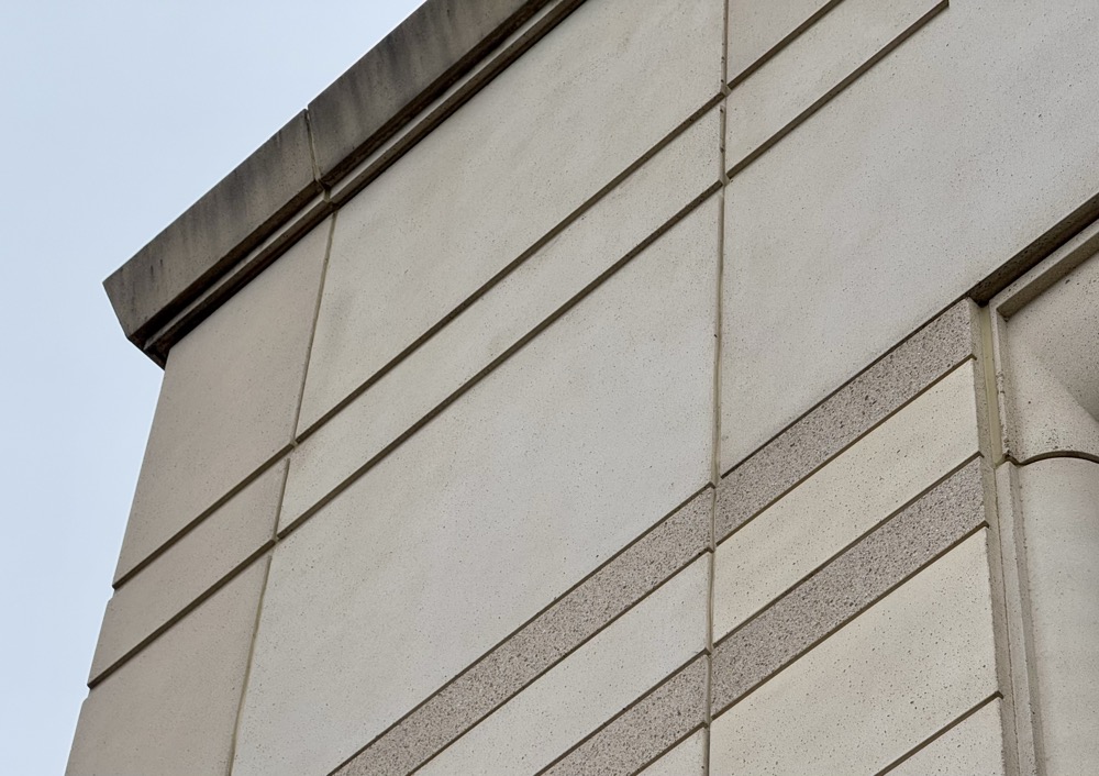 BECAUSE OF THE WAY YOU LOOK