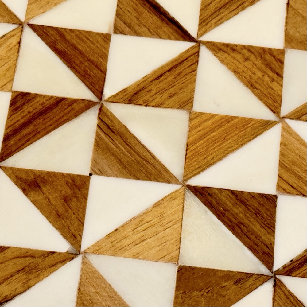 BOLSTERED WIDE ANGLE MINMAX